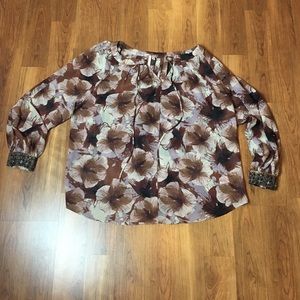 Long sleeve top